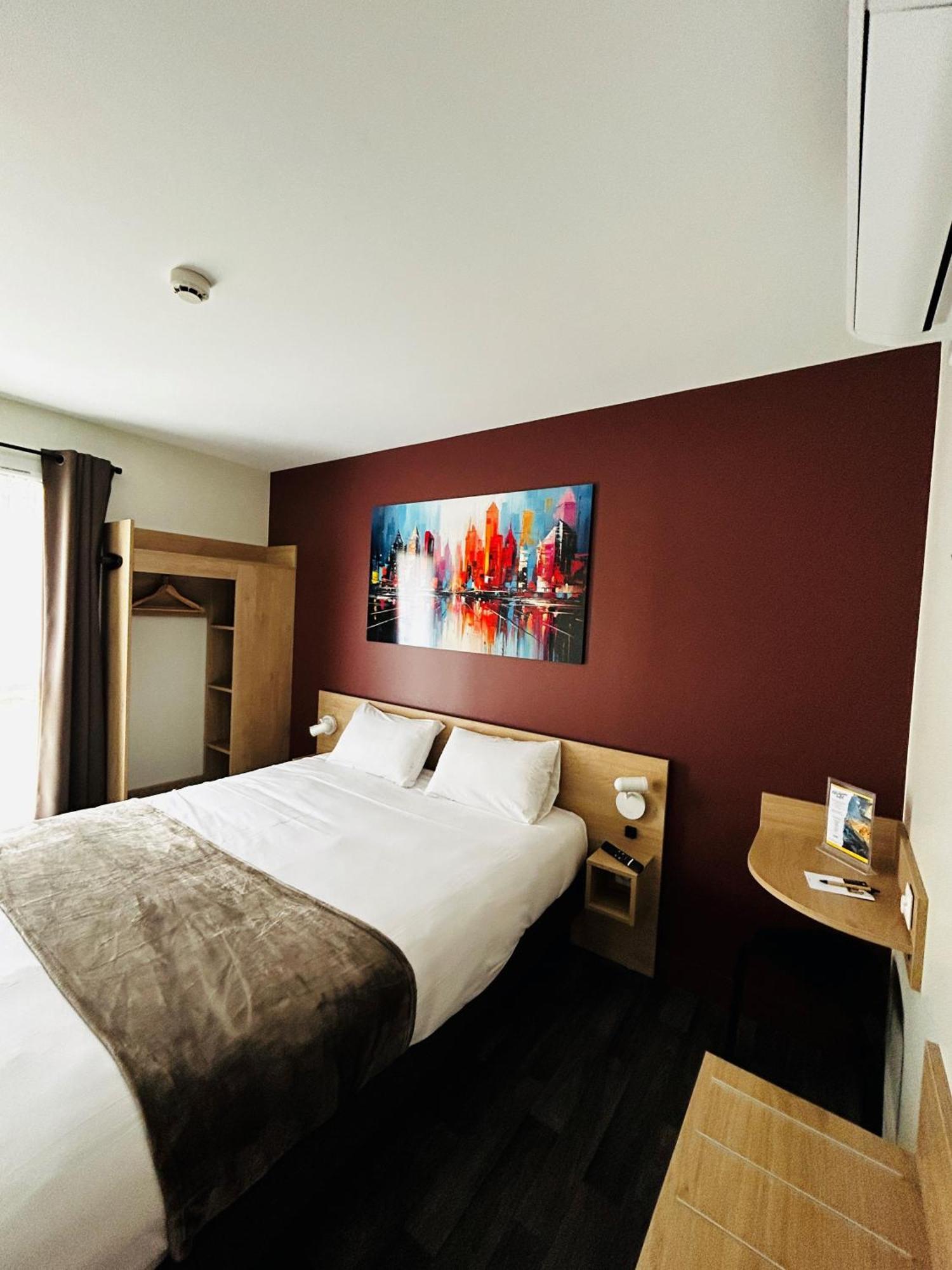 Hotel Wood Inn Bordeaux Aeroport Mérignac Екстериор снимка