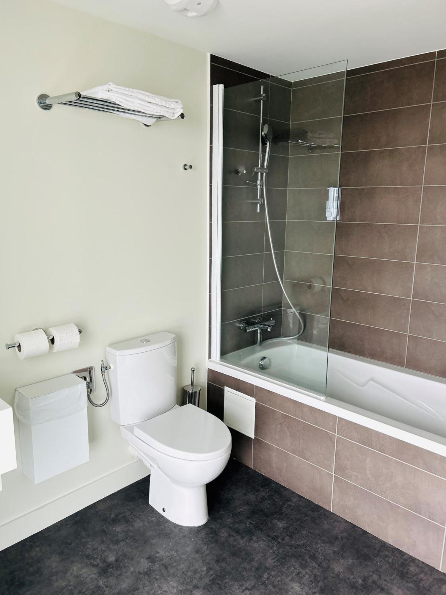 Hotel Wood Inn Bordeaux Aeroport Mérignac Екстериор снимка